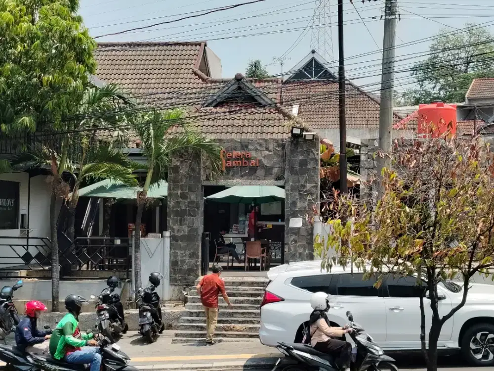 Dijual Rumah & Resto Jln Raya Ngaliyan