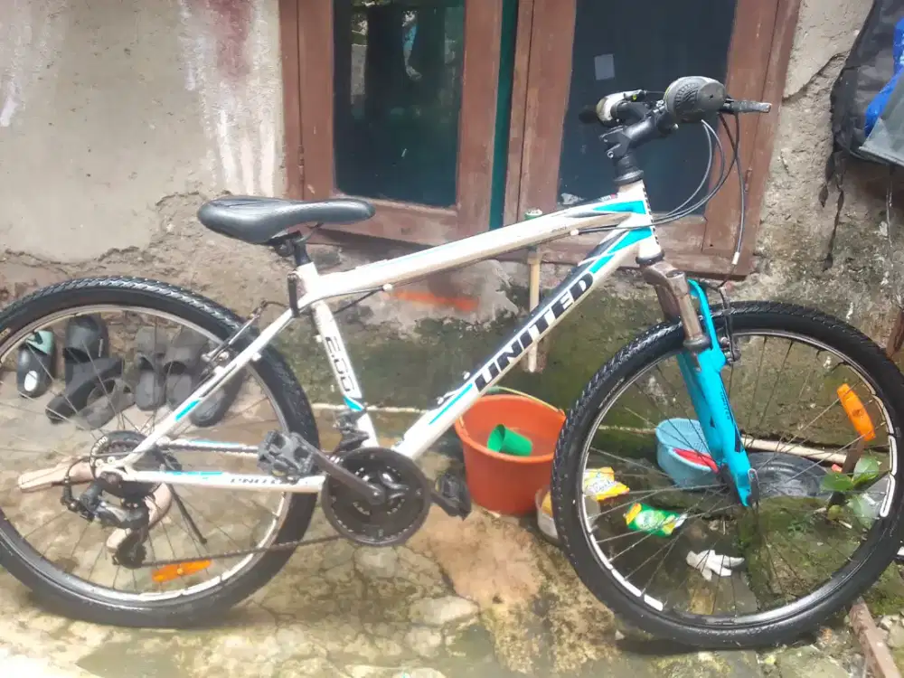 Sepeda gunung united