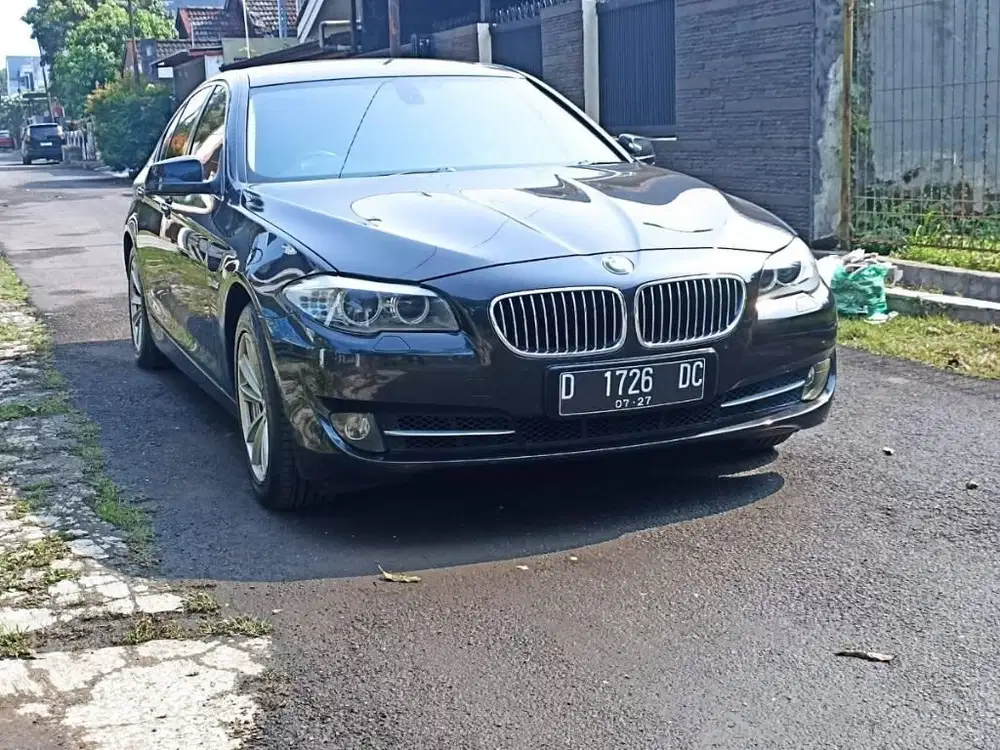 BMW 520i th 2012