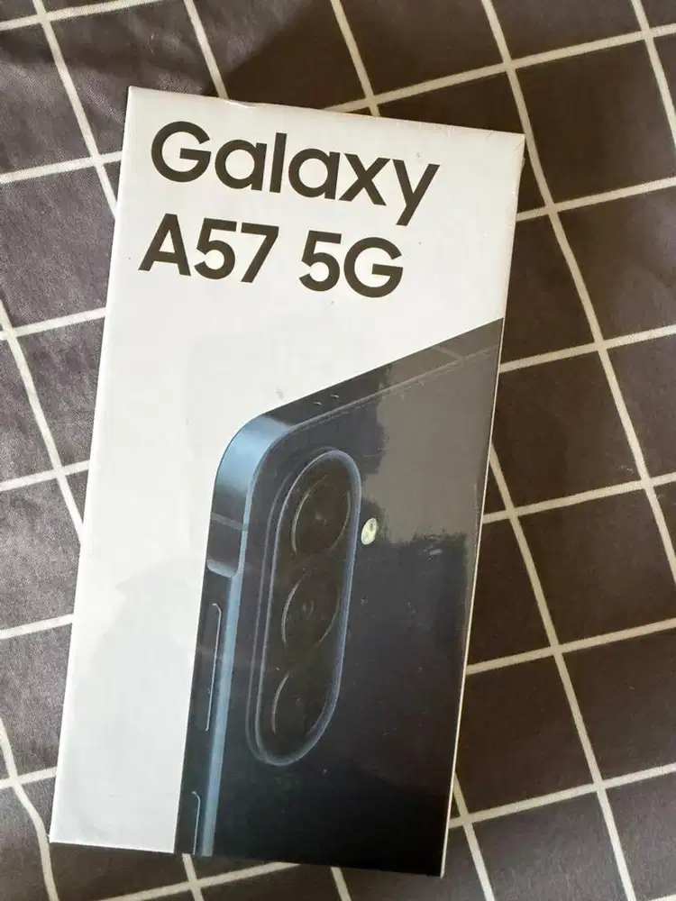 Samsung A57 5G awesome grey