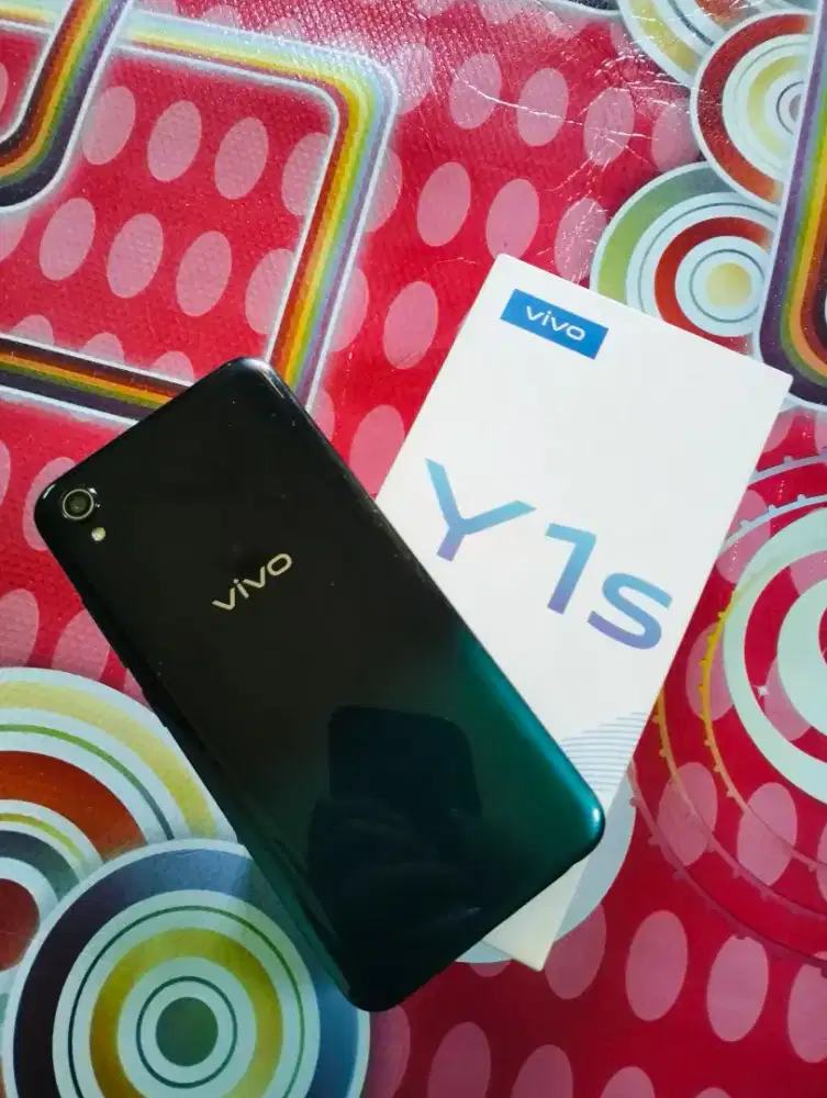 Vivo Y1s murah ram 2/32 lengkap