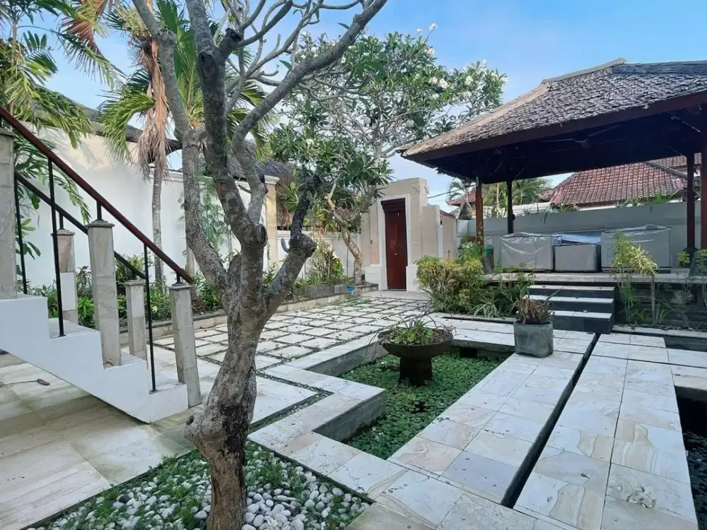 FREEHOLD Villa 4 minutes from Melasti Beach- ungasan