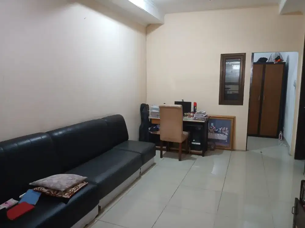 JUAL MURAH Rumah siap huni pusat kota di Jalan Siti Munigar, Bandung
