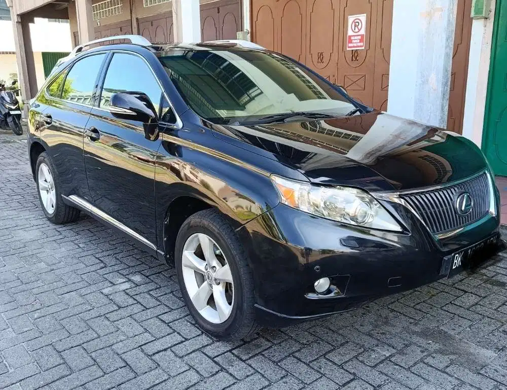 Lexus RX 270 2011 Bensin