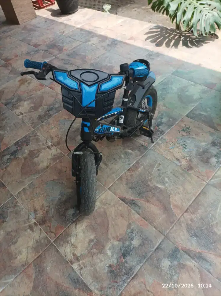 Sepeda anak ukuran 12inch