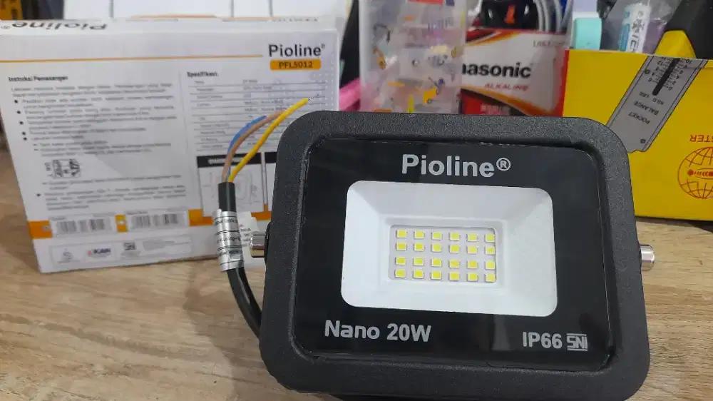 Lampu Sorot LED Pioline Nano 20 Watt – Hemat Energi & Anti Air IP66