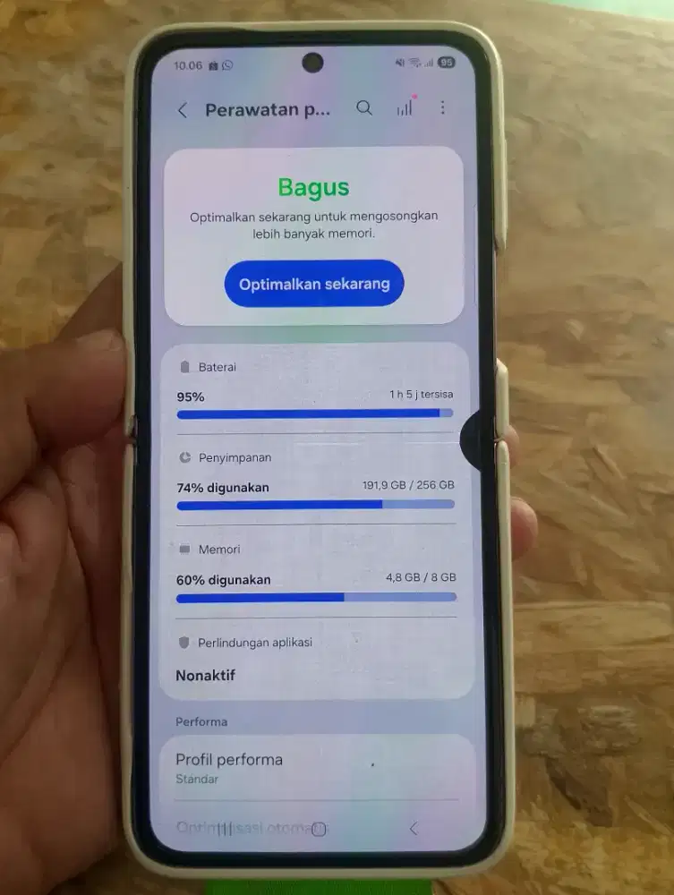 Samsung Z Flip 4 8/256/TT