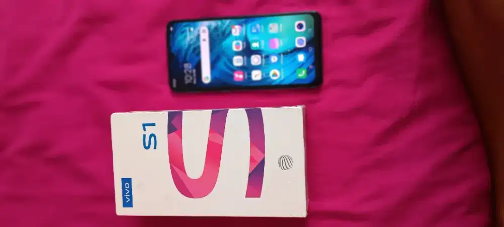 VIVO S1 / 1907 Ram 4GB / 128GB