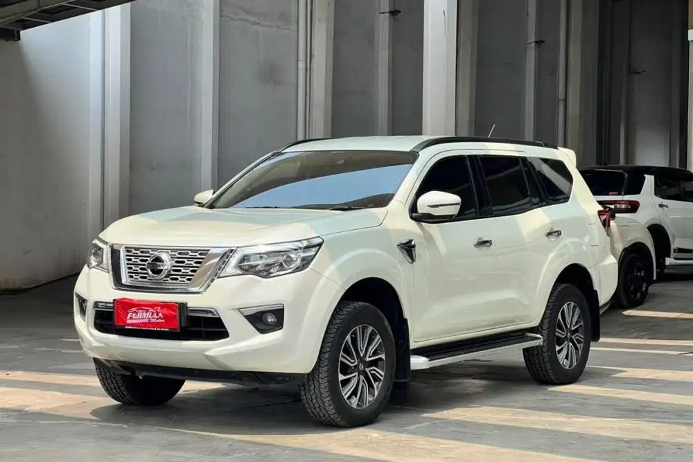NISAN TERRA VL A/T 2019 PUTIH