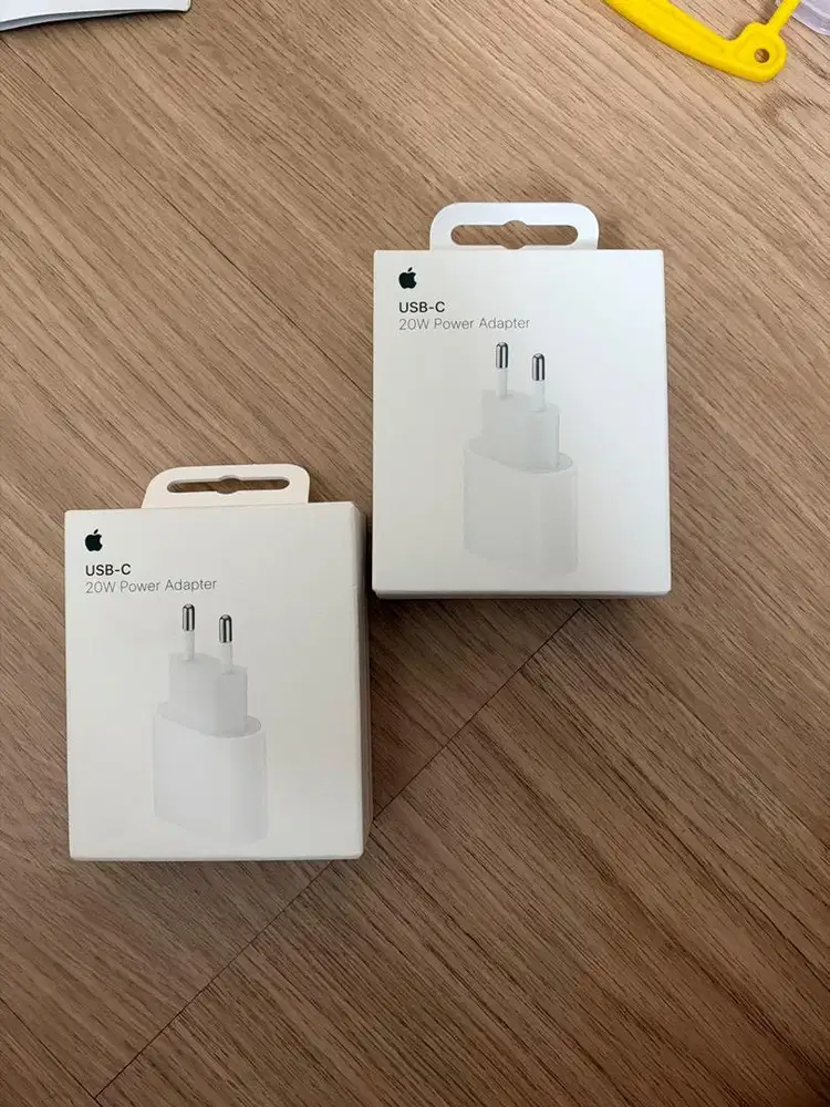 Kepala charger Iphone asli usb-C