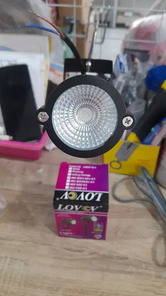 Lampu Taman LED Sorot Lovov 5 Watt RGB Warna-Warni Waterproof