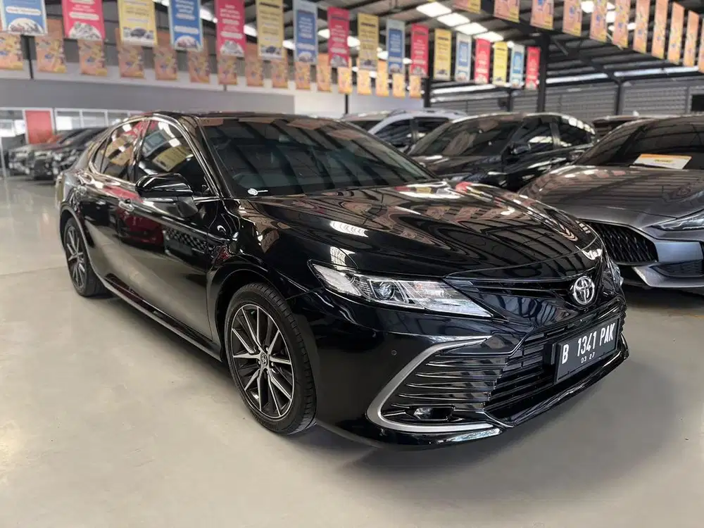 [Pajak Panjang] Toyota Camry 2.5 V AT 2021/2022