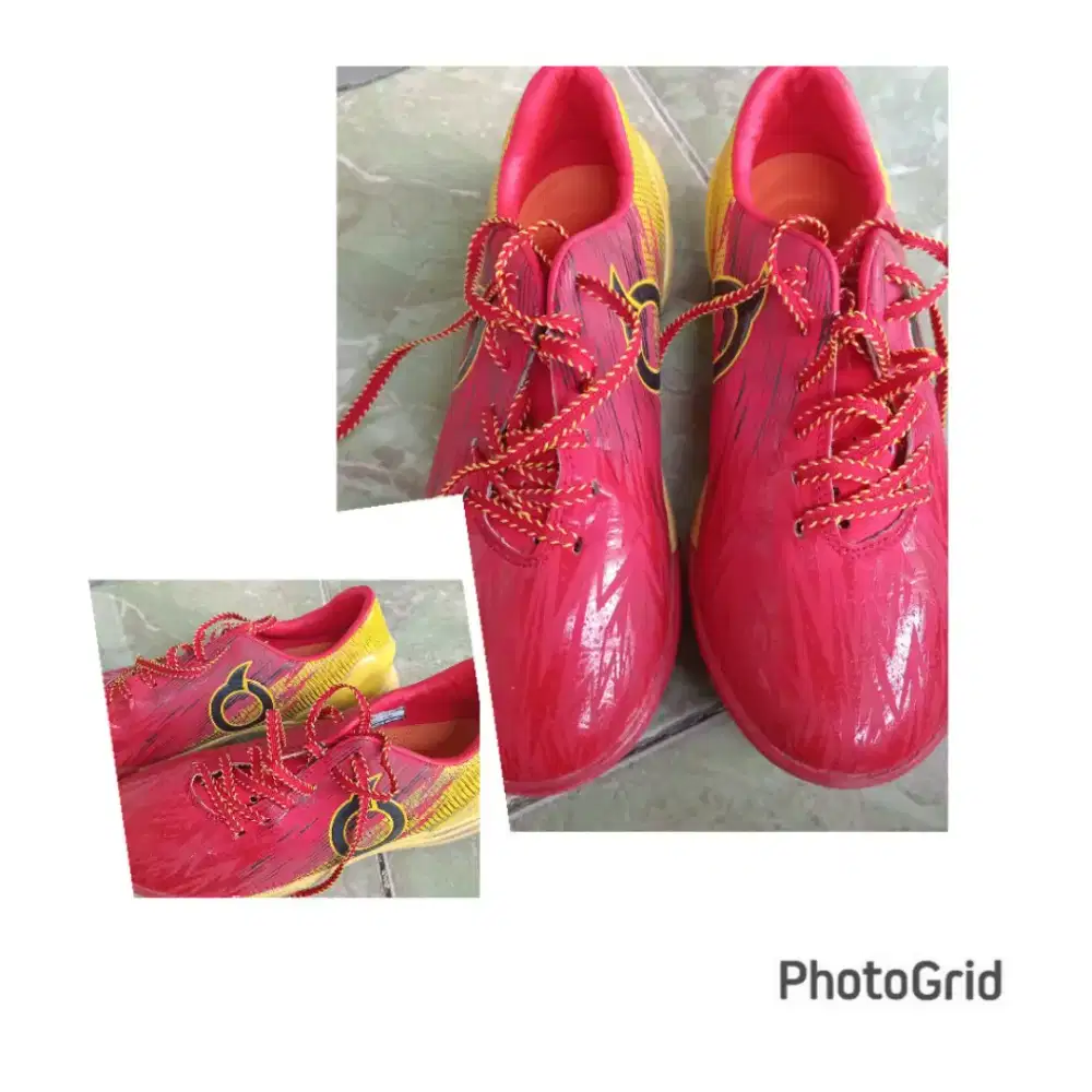 Jual murah sepatu futsal  preloved anak. Masih joss