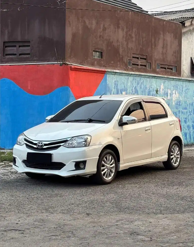 TDP 9 Juta Etios G MT 2016 Putih