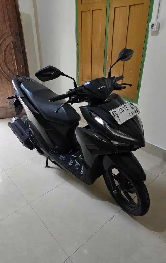 Vario 125 k2v keyless hitam doff gbm