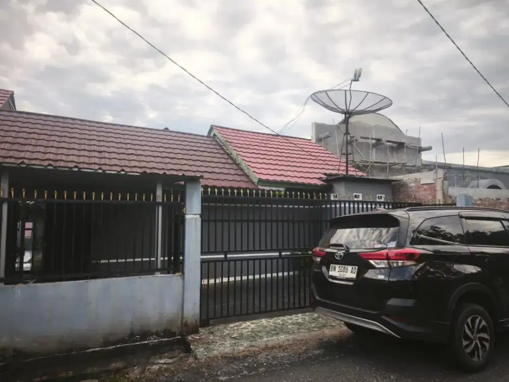 DIJUAL RUMAH HALAMAN LUAS JALAN TAMPUK PINANG PURA PANGKAL PINANG