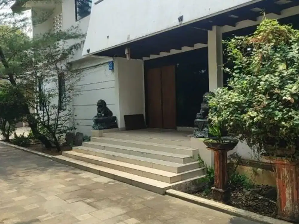 Disewa Rumah Sunter, Luas 2.000 Meter, Kode :18880 Dj