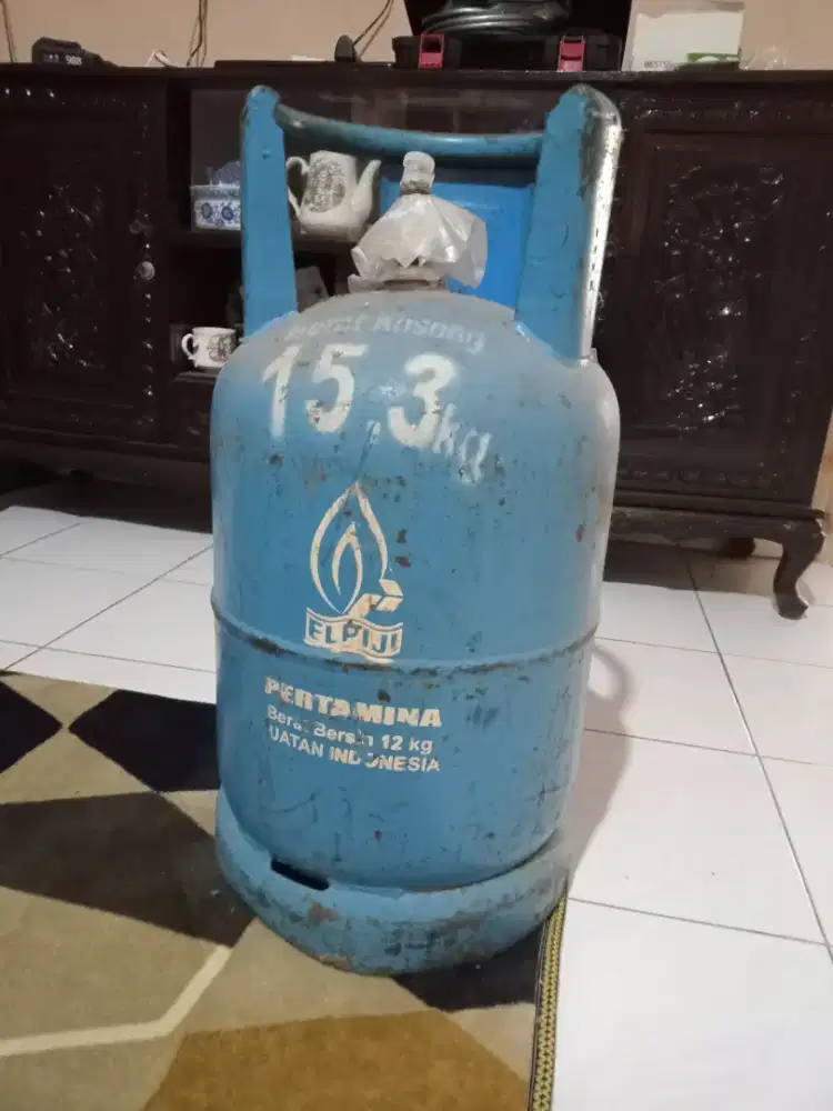 Tabung gas elpiji 12kg,warna biru