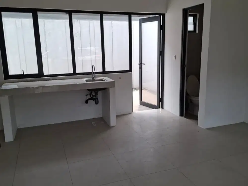 Dijual Murah Rumah Cityzen Park East Park Serpong