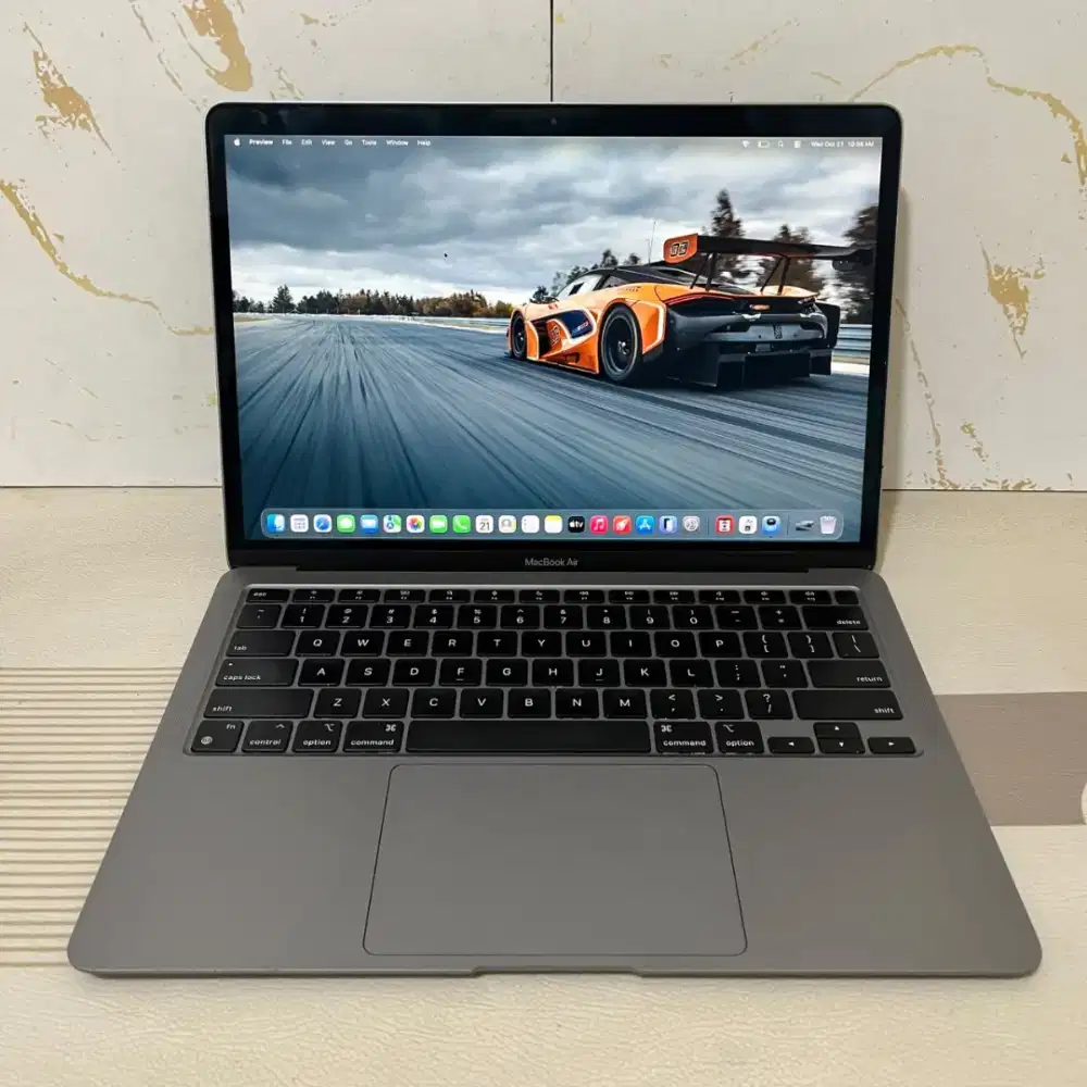 Macbook Air M1 13-inch, 2020 (Ex iBox).