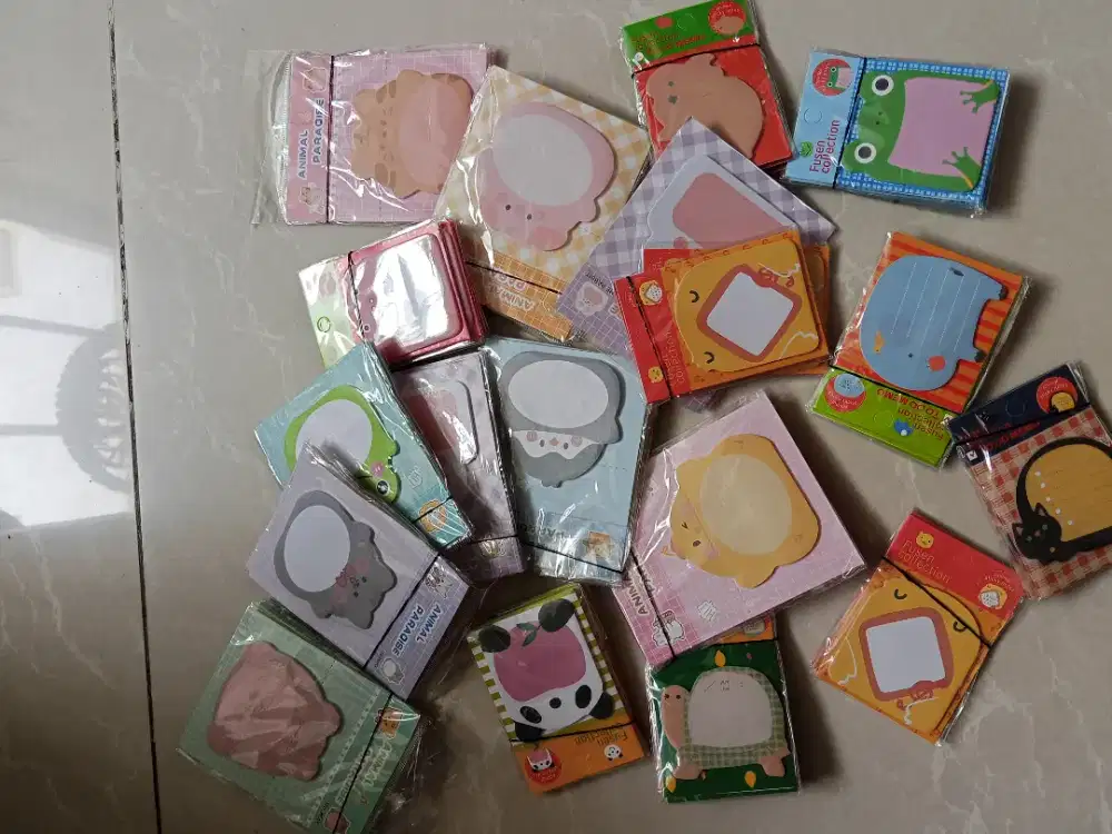 Notes kecil ada +70pcs