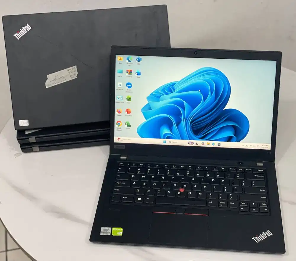 LAPTOP LENOVO T14 DUAL VGA I7 GEN10 16/512 LAYAR 14 INCH *KC