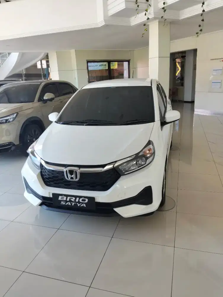 Honda Brio Satya 1.2 S CVT