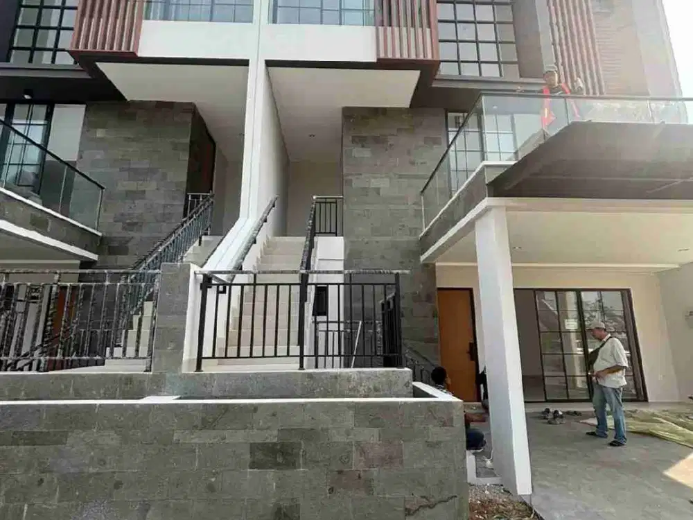 DISEWAKAN RUMAH BARU SAPPORO PIK2