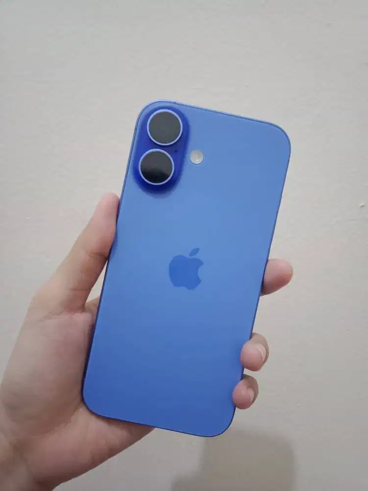 iPhone 16 256gb sec ibox