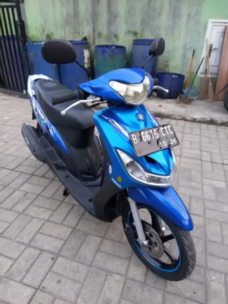 Yamaha mio 2011 biru