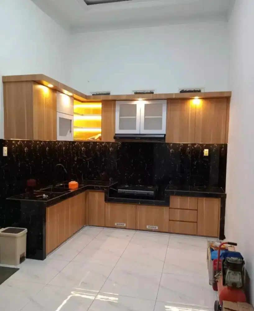 Kitchen set Lemari gantung dapur custom