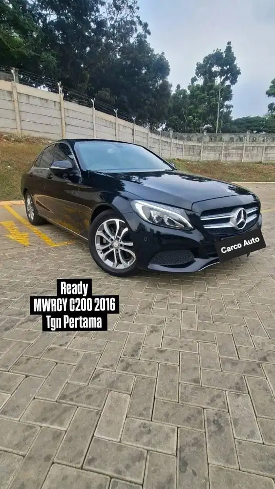 Mercedes Benz C200 2016 Hitam Tangan Pertama