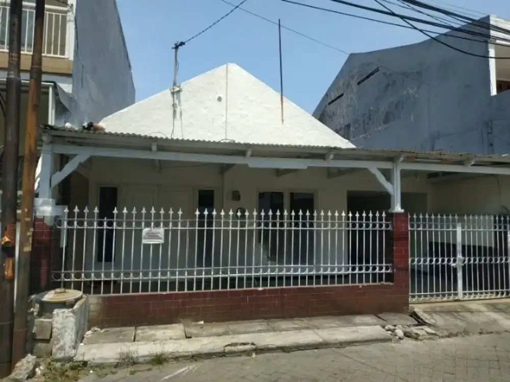 Disewakan Murah  Rumah Lebak Indah Asri  Dekat Raya Kenjeran
