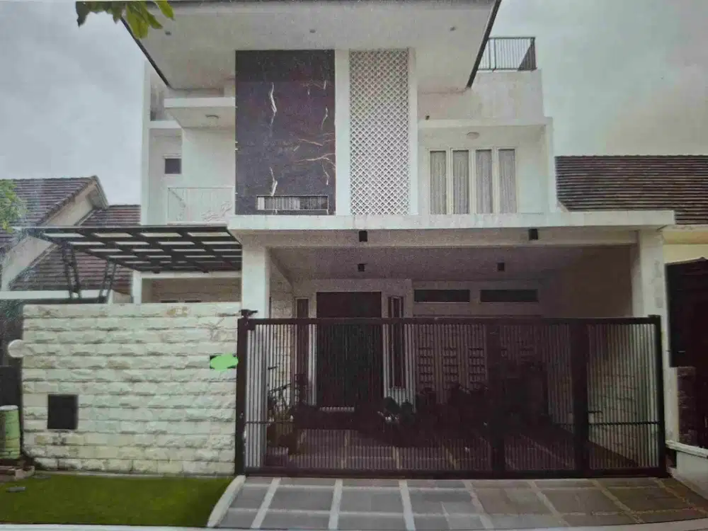 Rumah  2 lt Araya malang