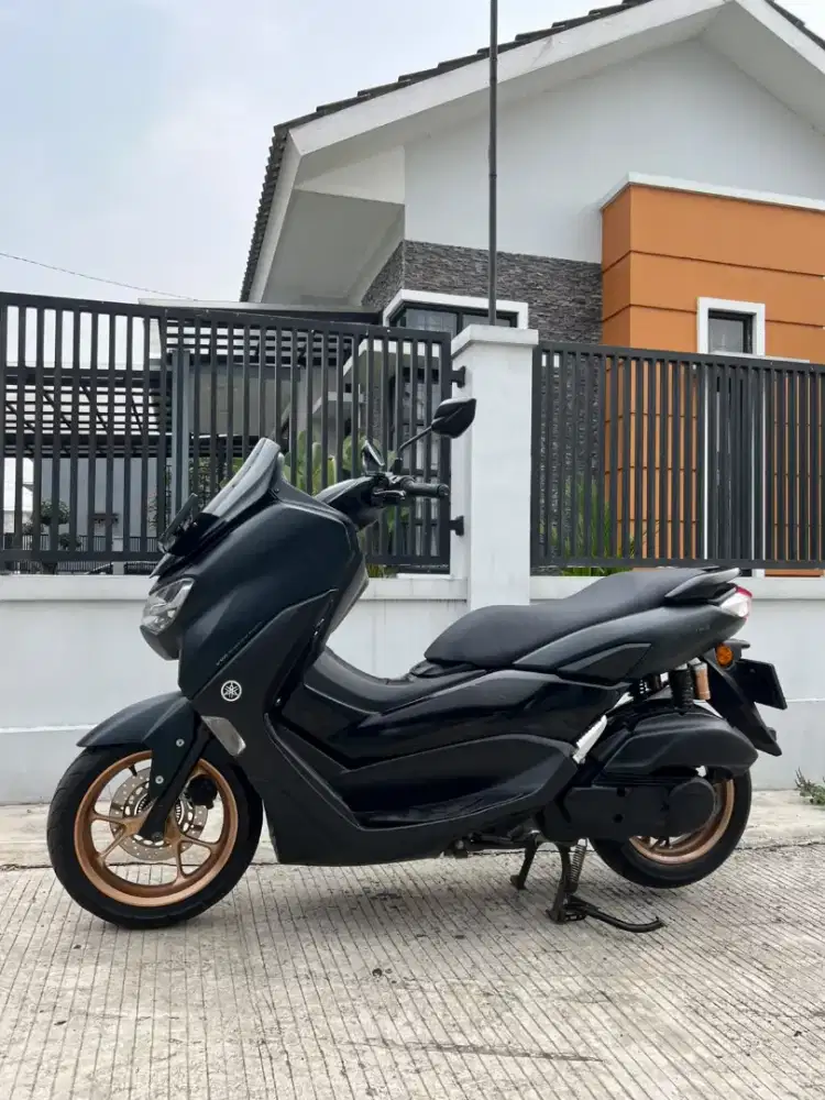 N MAX ABS 2022 ISTIMEWA
