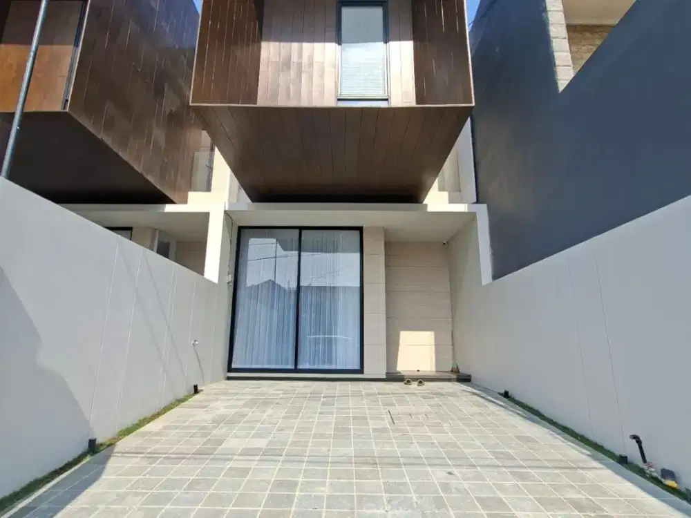 Dijual Rumah Estetik, Modern,  Mojoklanggru Dharmahusada Surabaya
