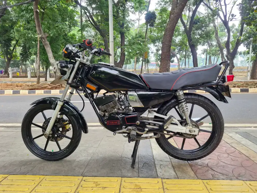 DIJUAL CASH YAMAHA RX KING 135CC THN 1994 PJK OF APA ADANYA SIAP PAKAI