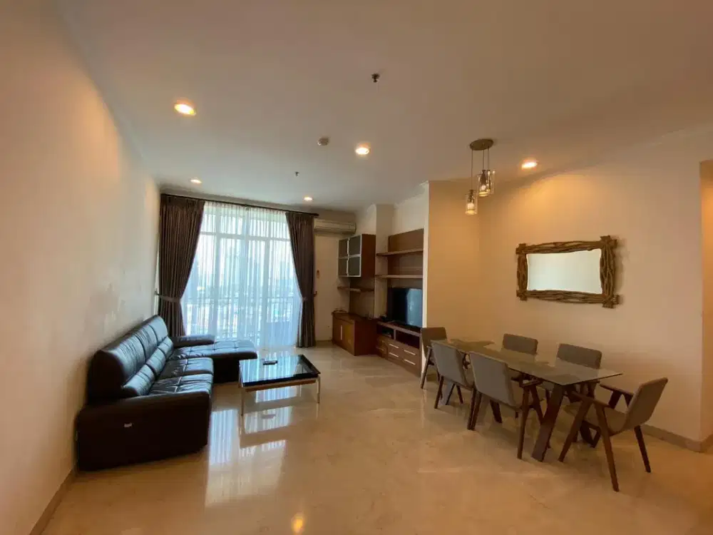 Rp.27jt/Bulan,Disewa Apartemen Senayan City Residence, 3BR