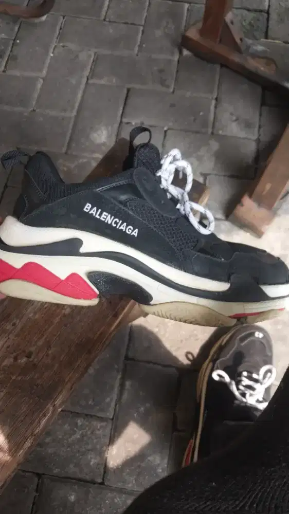 Balenciaga size 43