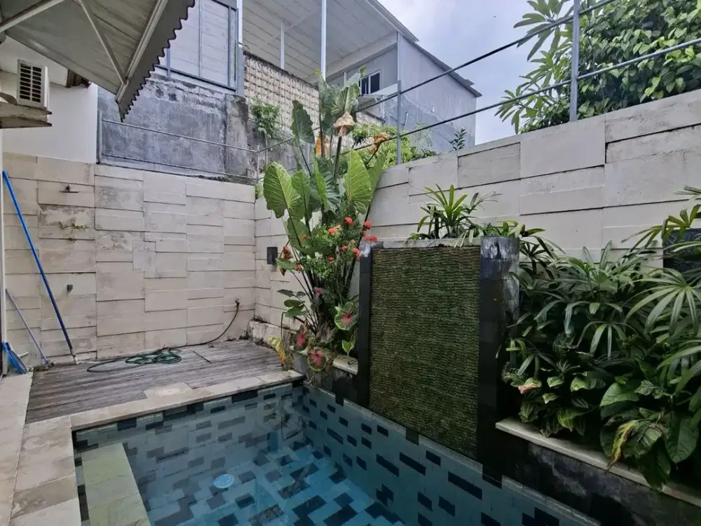 Di jual rumah semi villa di kerobokan gunung salak denpasar bali