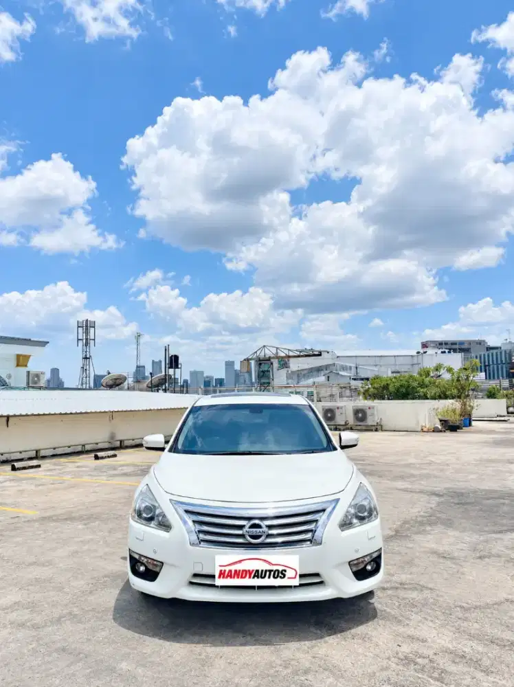 Nissan Teana XV Tahun 2014 Automatic Putih Metalik