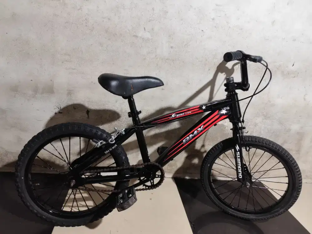 Sepeda bmx ukuran 18 siap pakai