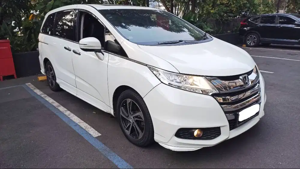 2015 Honda Odyssey 2.4 Prestige MPV