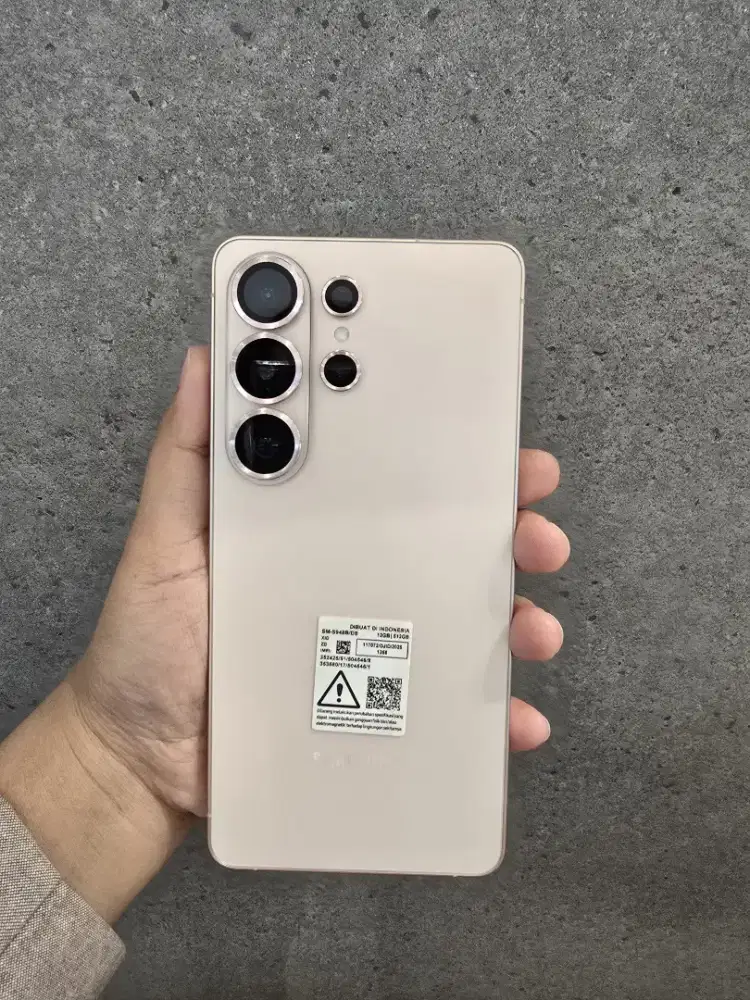 Mau jual s26 ultra 512,edisi ganti hp baru,garansi masih on