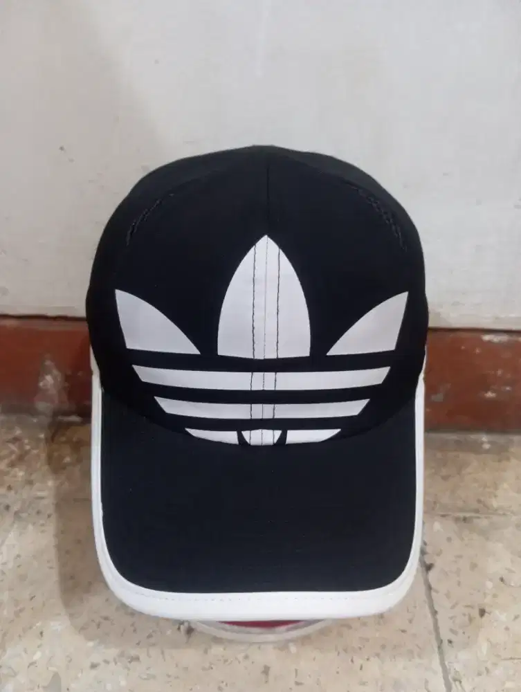 Topi Adidas trifoil sport Big logo second bekas