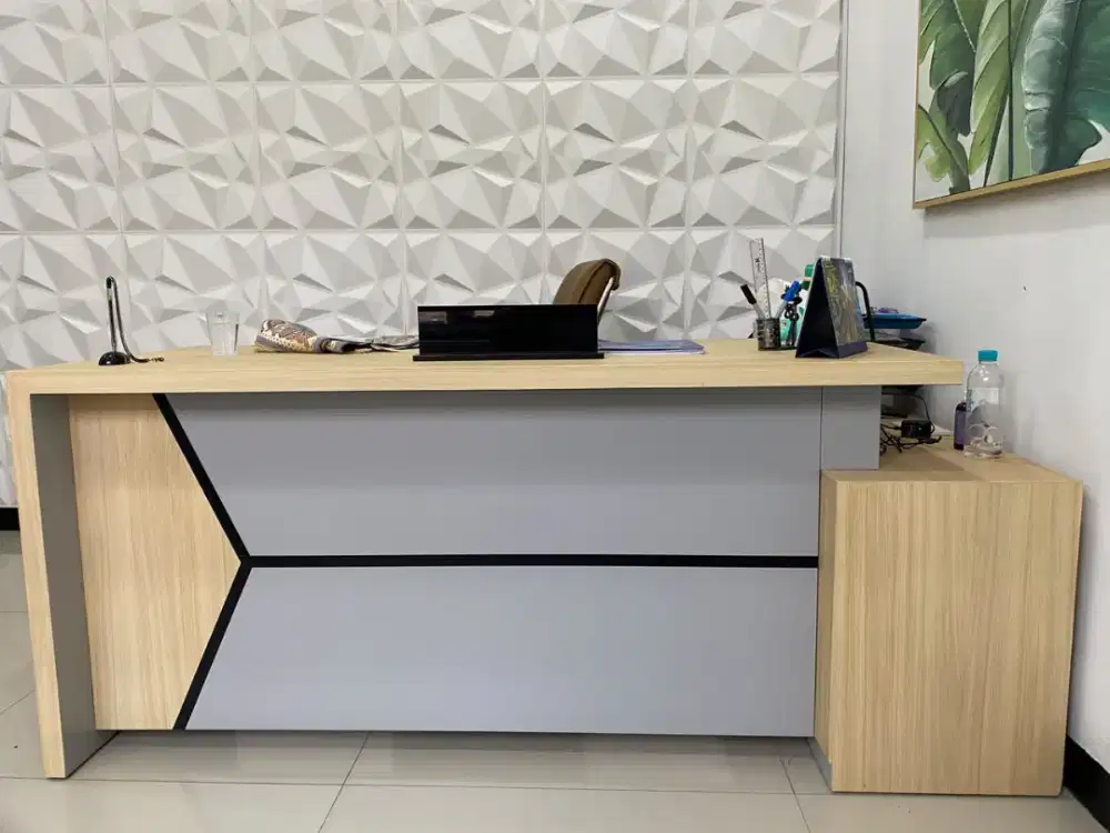 Meja Direktur L-Shape Modern Minimalis + Kabinet Samping