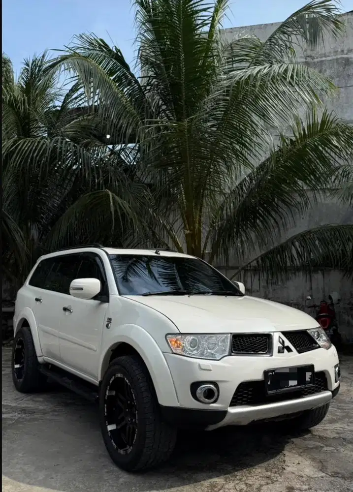 PAJERO SPORT DAKAR 4x2 AUTOMATIC 2012