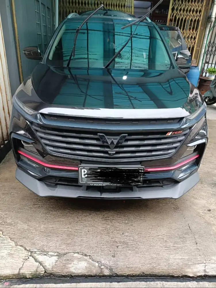 Dijual cash Wuling Almaz RS pro, low Km dan antik , an pribadi