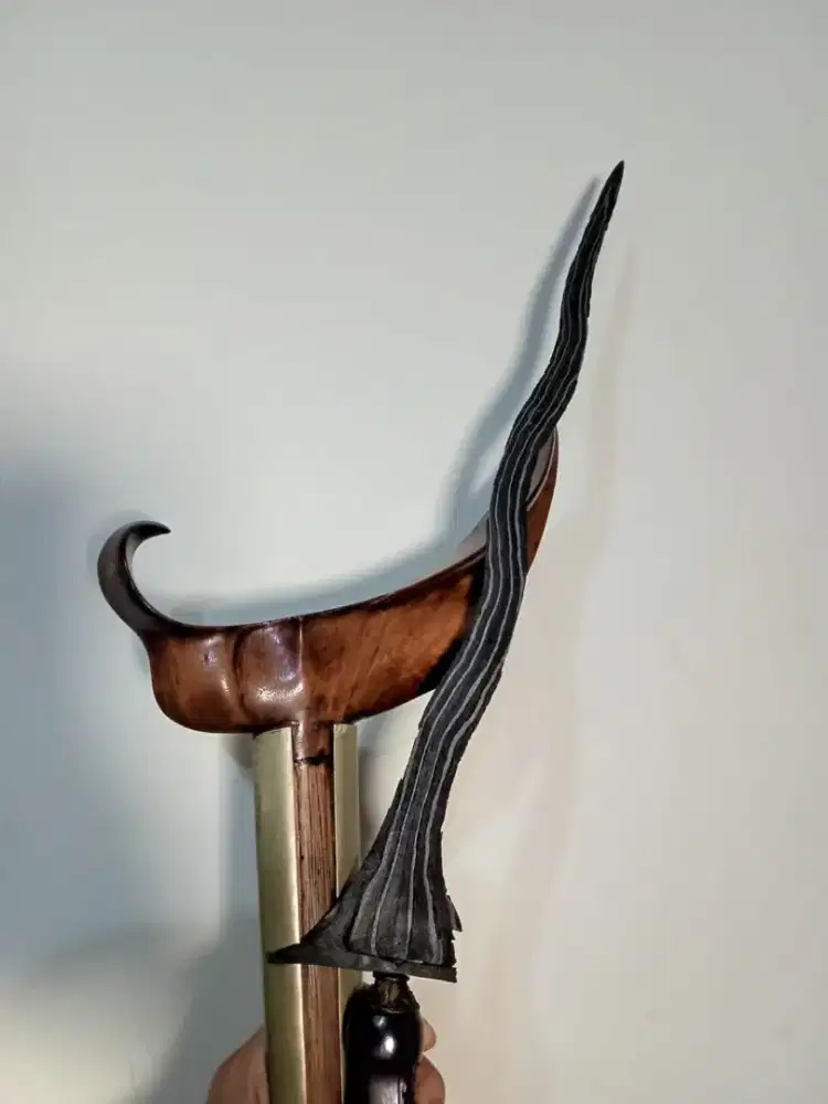 Keris Sepuh Kebo Dengen Luk 5 Pamor Banyumili ` Keris Sepuh Wingit