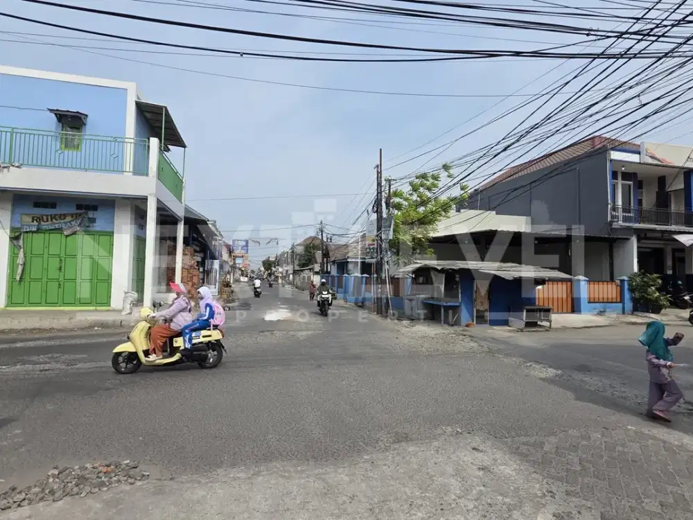 Jual tempat usaha hoek strategis daerah ramai di pondok ungu permai
